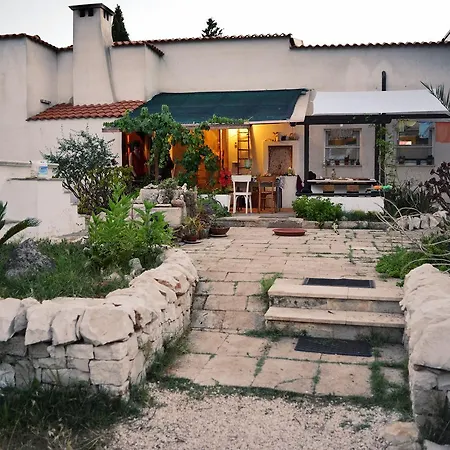 Mater Bed & Food-riserva Naturale Di Torre Guaceto Bed & Breakfast